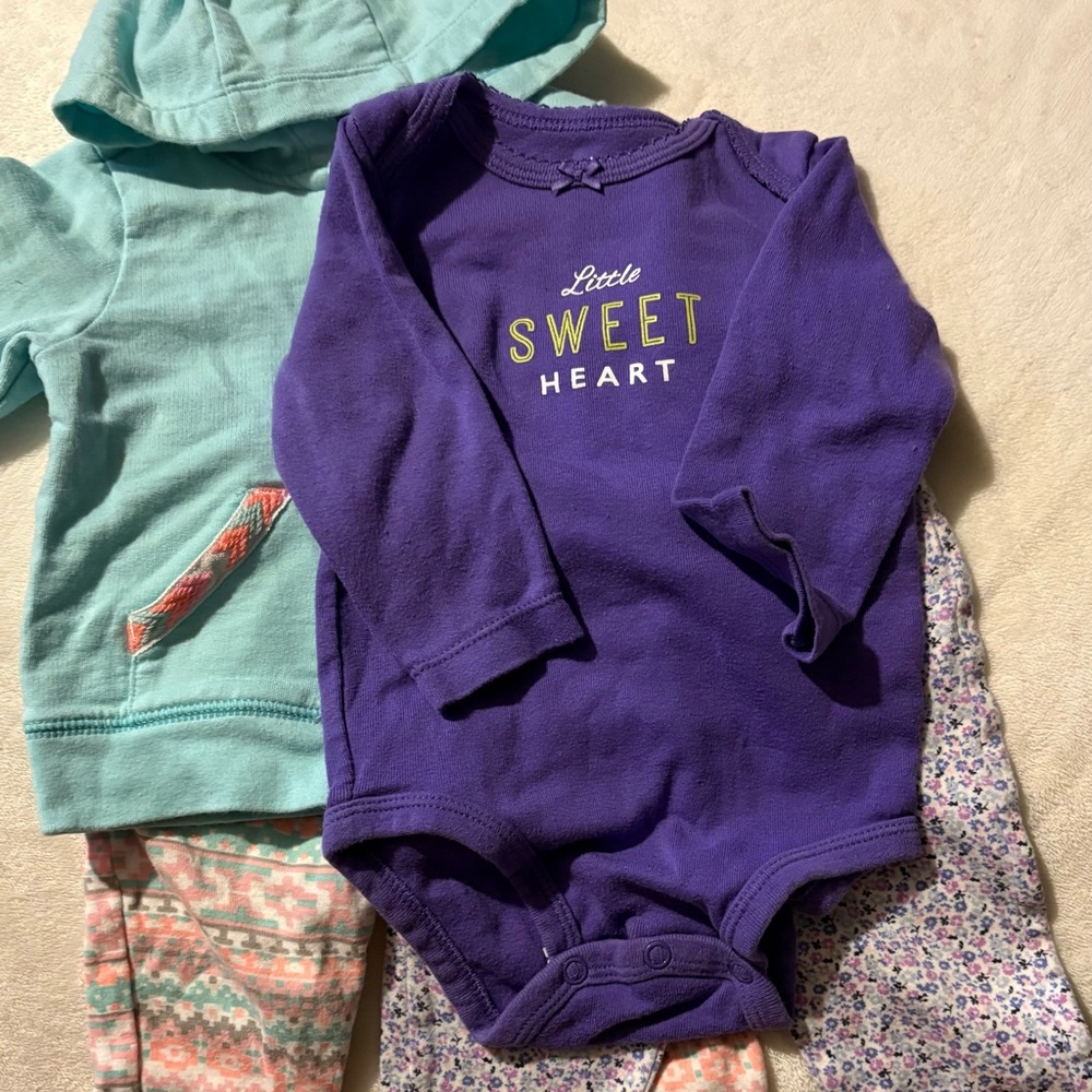 Carter’s Outfits 6months